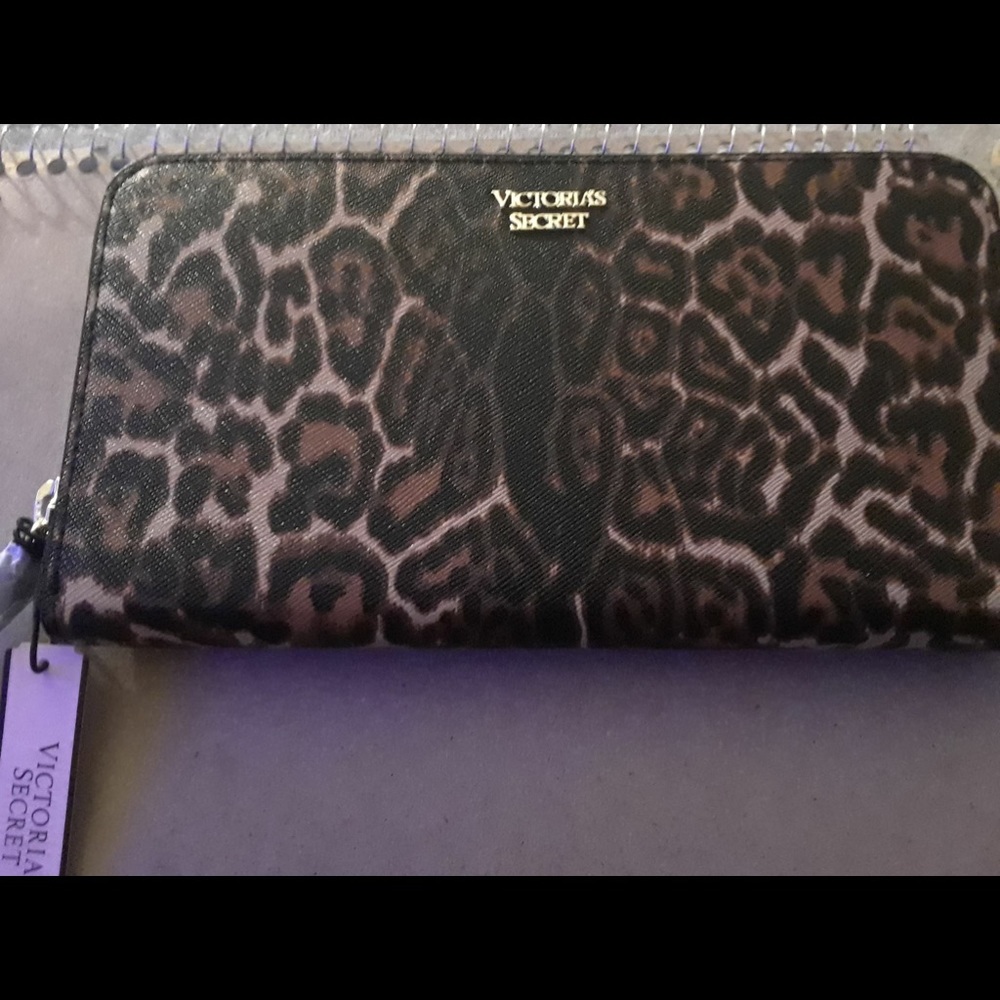 Wallet - Picture 2 of 2